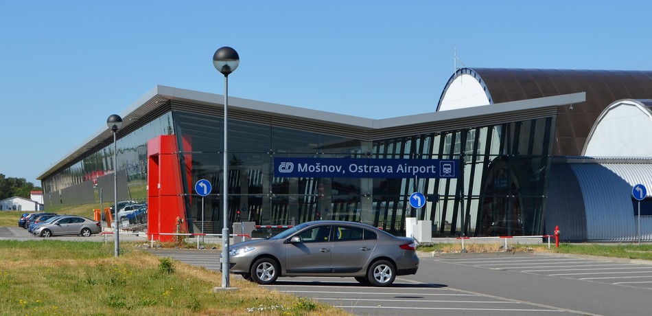 elezni n Stanice Mo nov Ostrava Airport Egeon cz elezni n Stanice Mo nov Ostrava Airport Egeon cz
